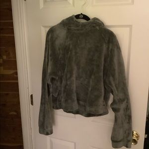 Fluffy cropped sweatshirt from Hollister